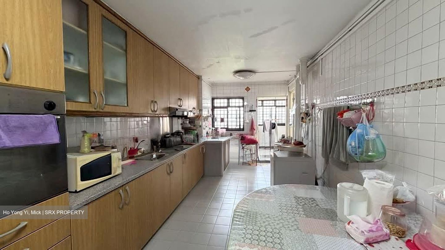 Blk 130 Yio Chu Kang Ville (Ang Mo Kio), HDB 4 Rooms #567819601